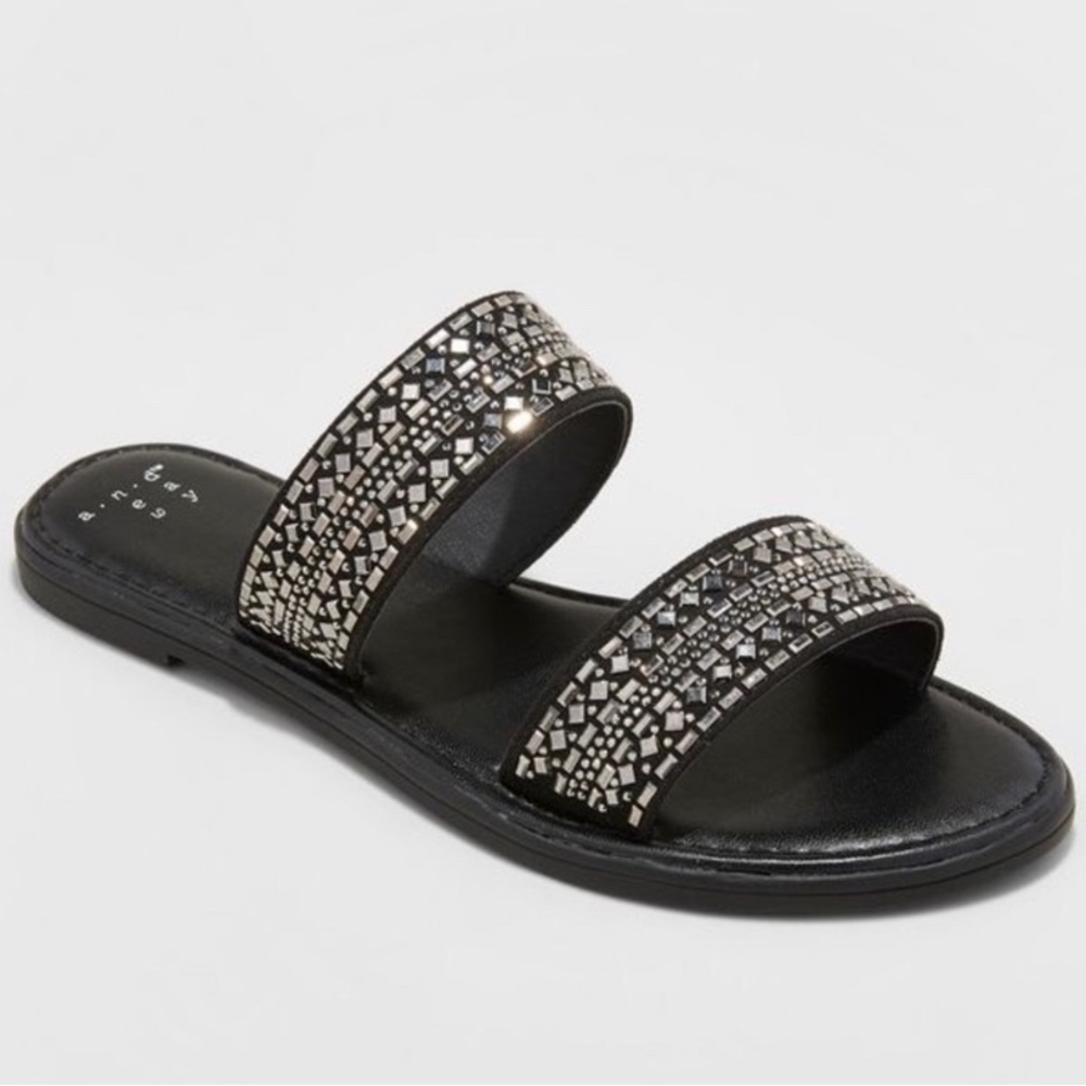 Black sandals with rhinestones